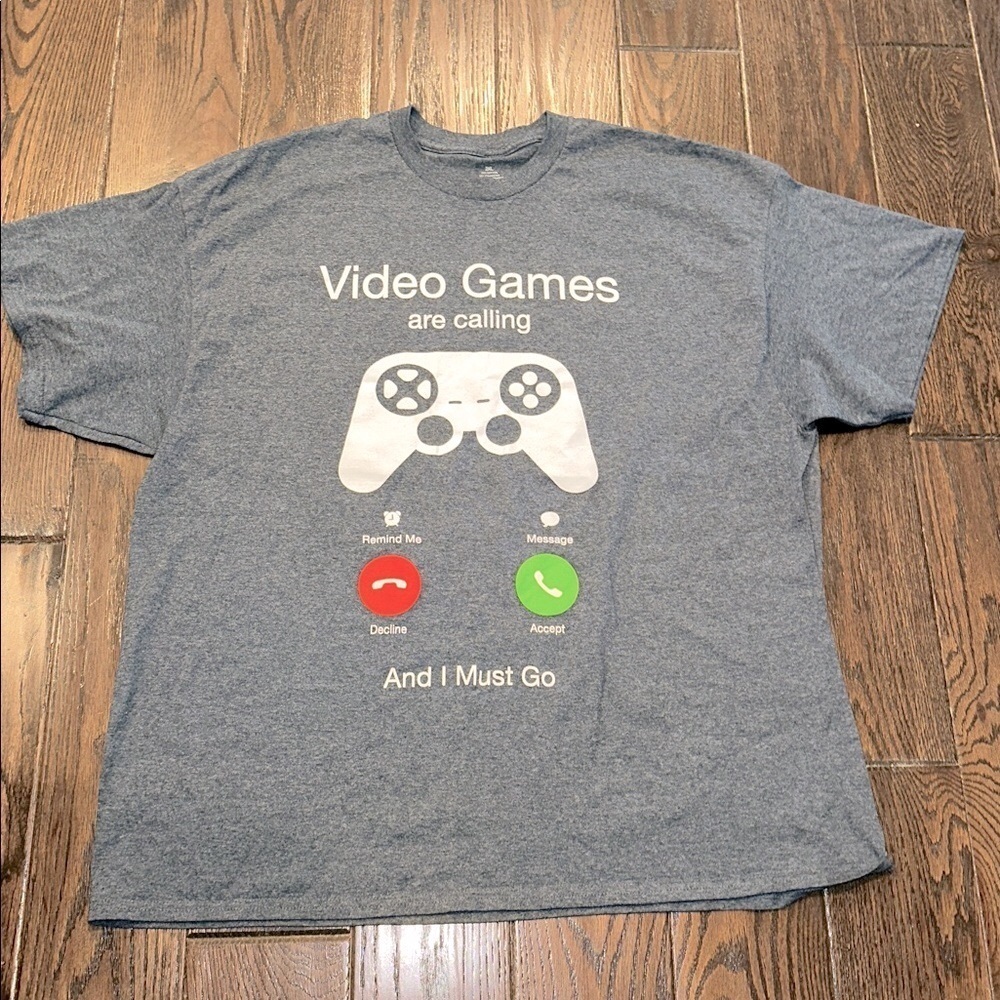 Gray Video Game Themed T-Shirt size 2X
